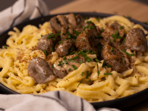 Spätzle mit Champignonsoße Lukas Grett Foodblog