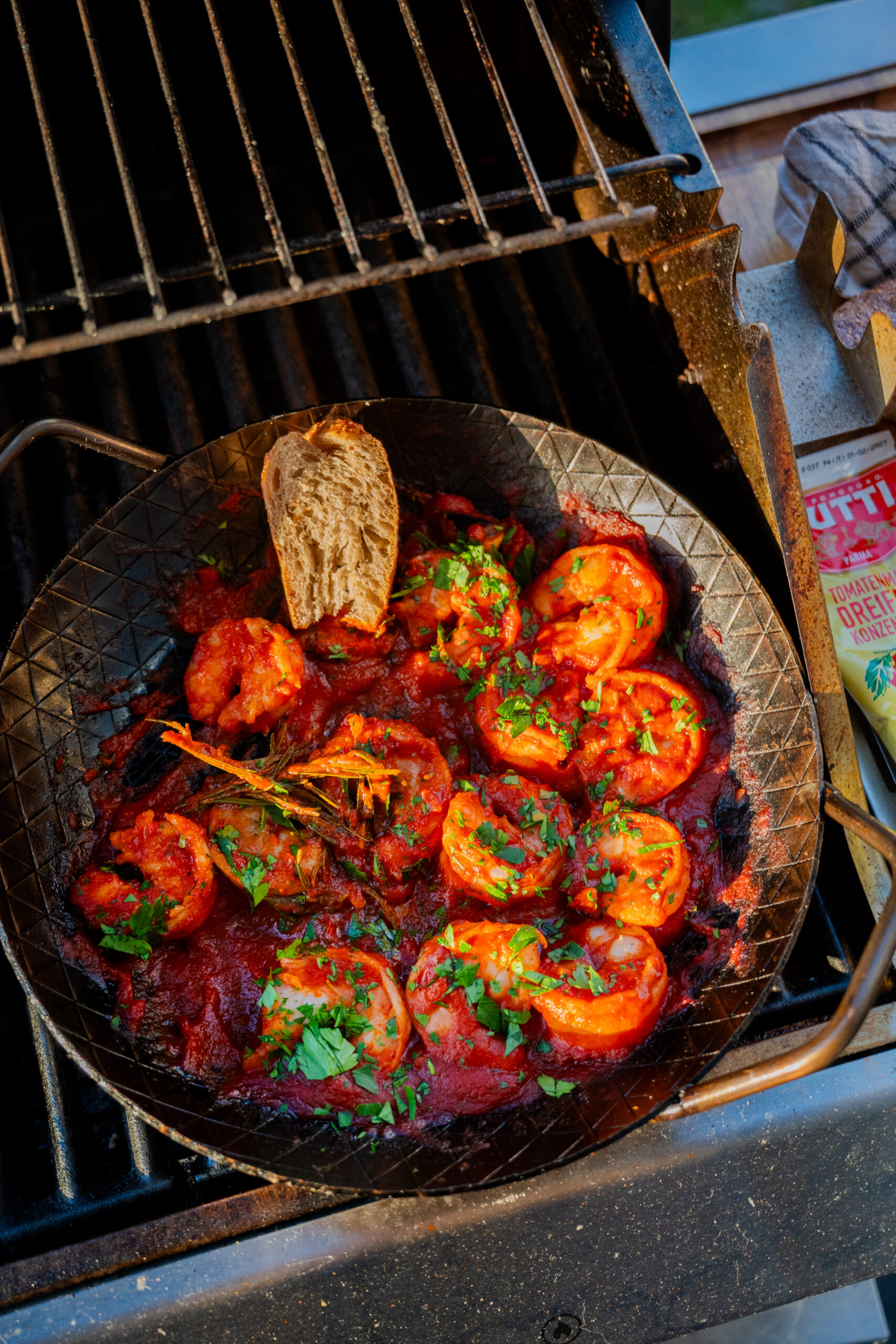 Gambas in Salsa di Pomodoro @lukasgrett