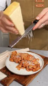 Pappardelle mit Salsiccia-Ragù Lukas Grett